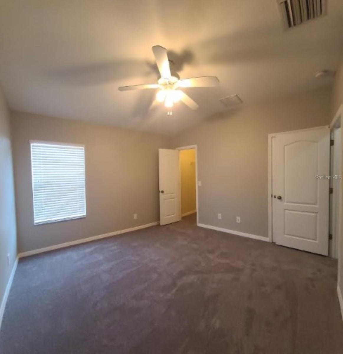 15746 STABLE RUN DR — photo 32