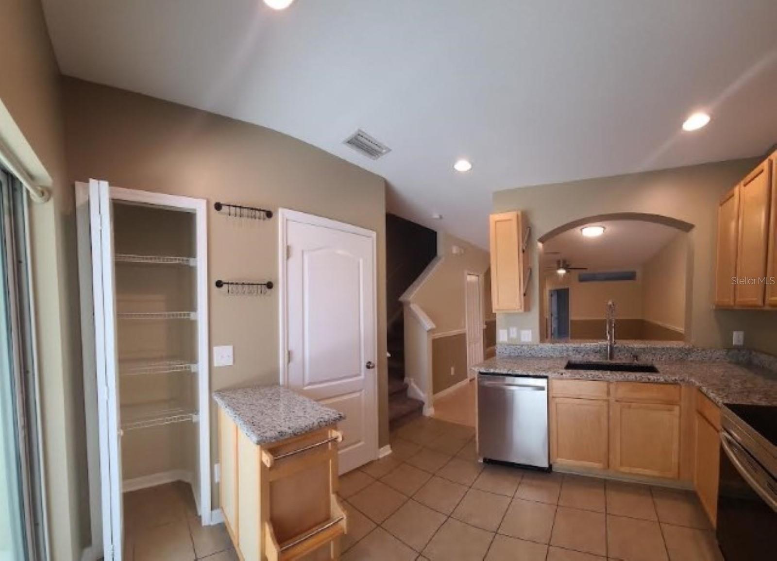 15746 STABLE RUN DR — photo 13