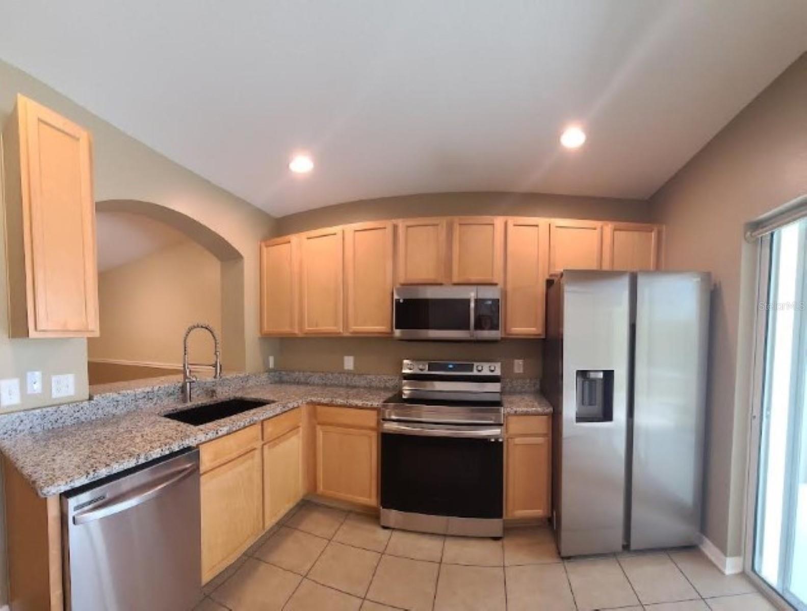 15746 STABLE RUN DR — photo 14