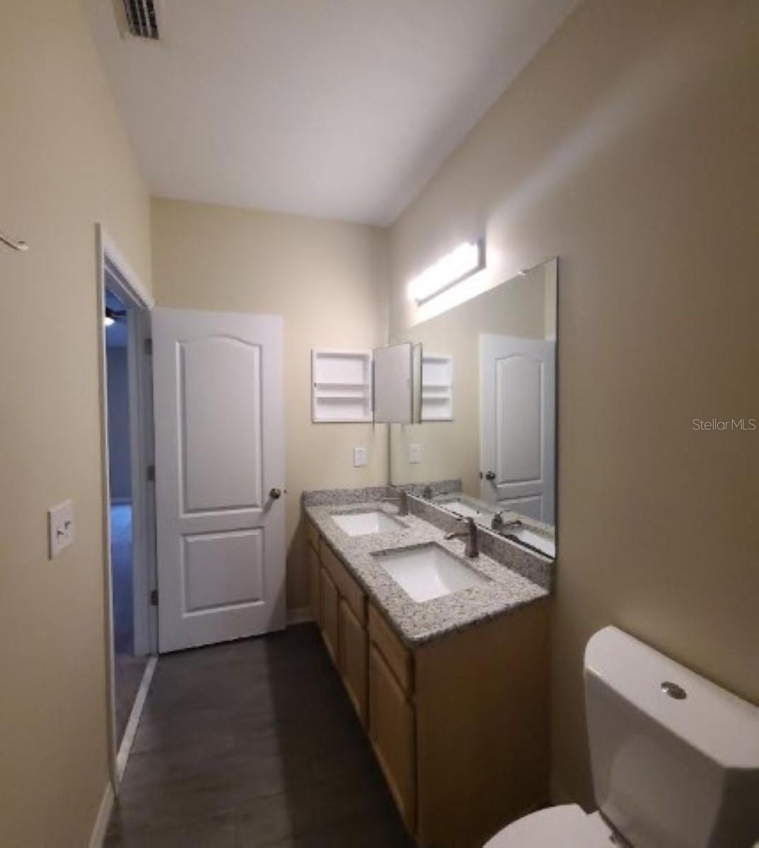 15746 STABLE RUN DR — photo 29