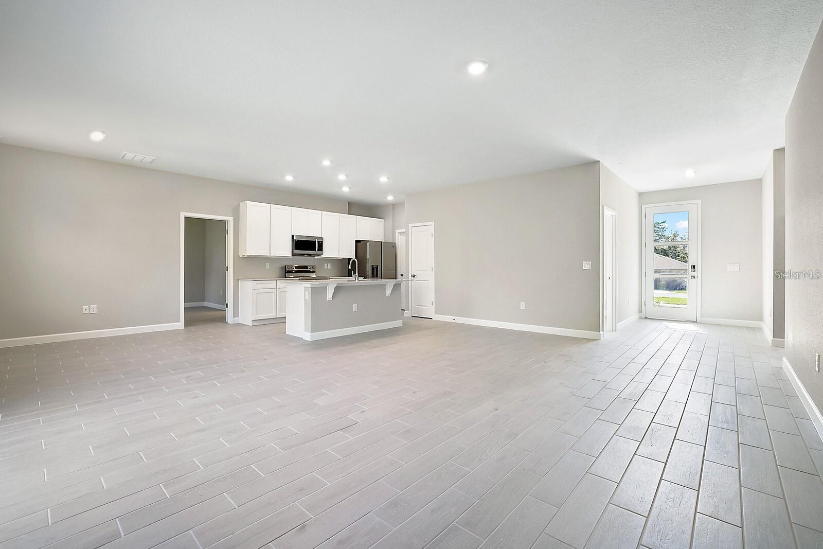 5454 RHAPSODY AVE — photo 5
