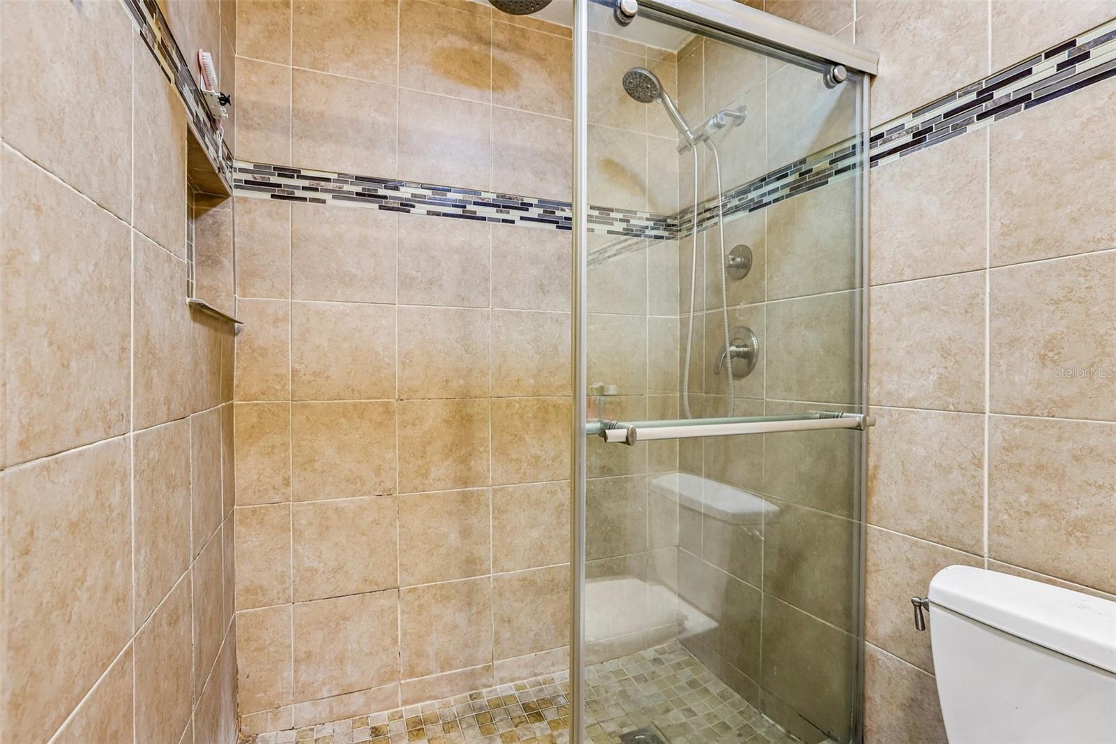 1009 COOLWOOD PL — photo 21