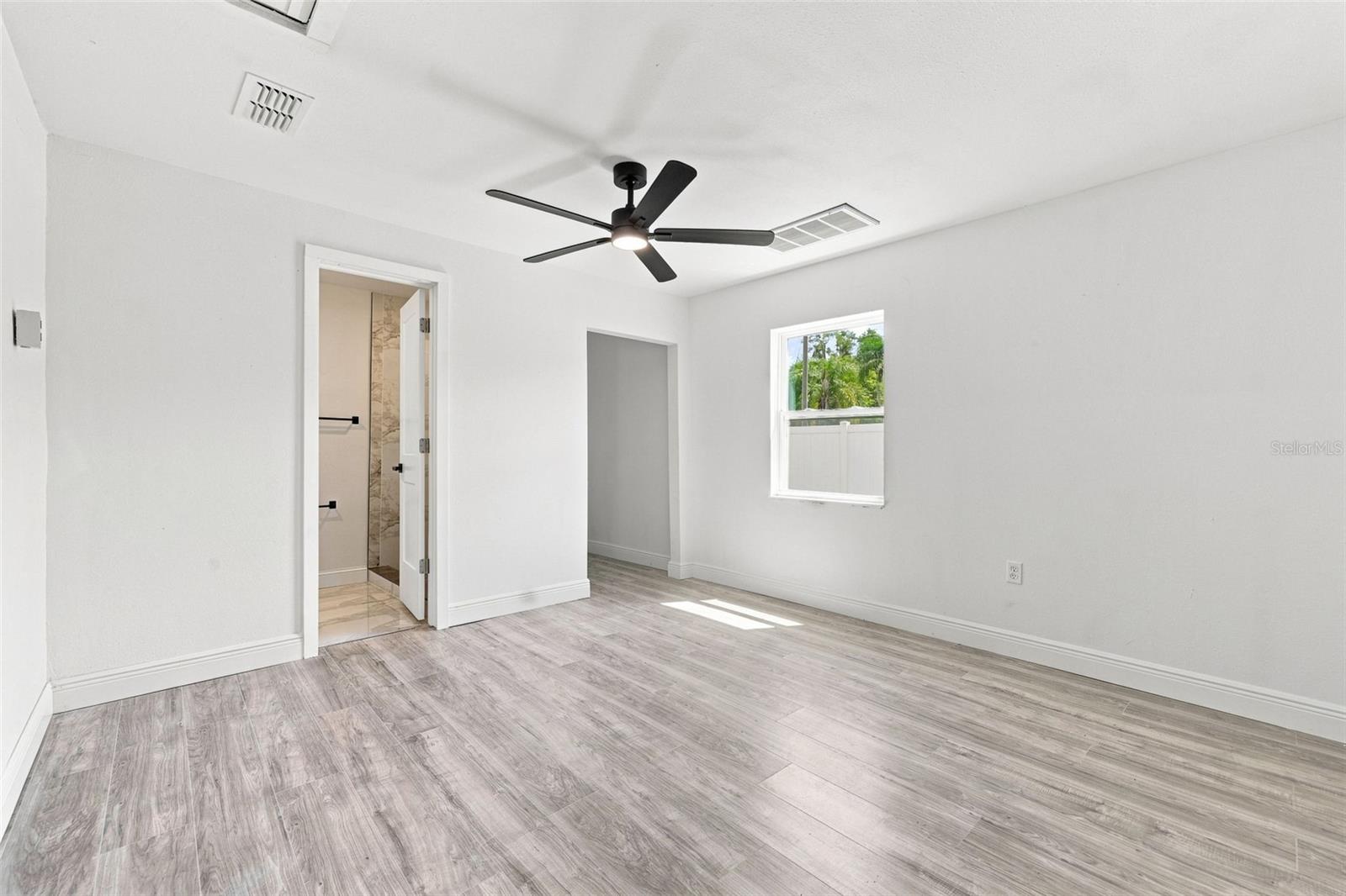 38947 5TH AVE — photo 15