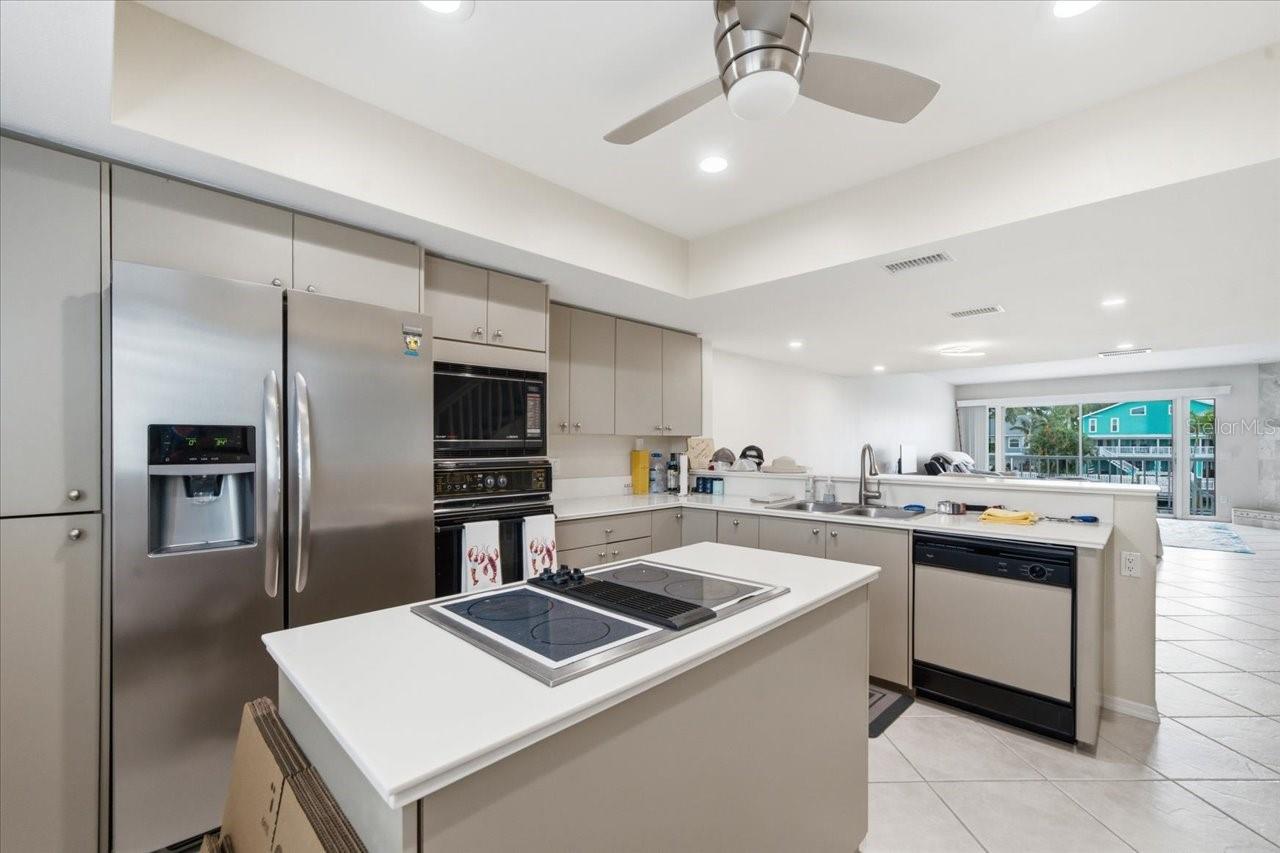 751 PINELLAS BAYWAY  S #19 — photo 8