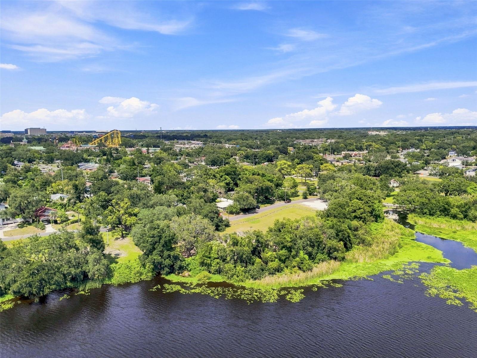 3426 RIVERVIEW DR — photo 49
