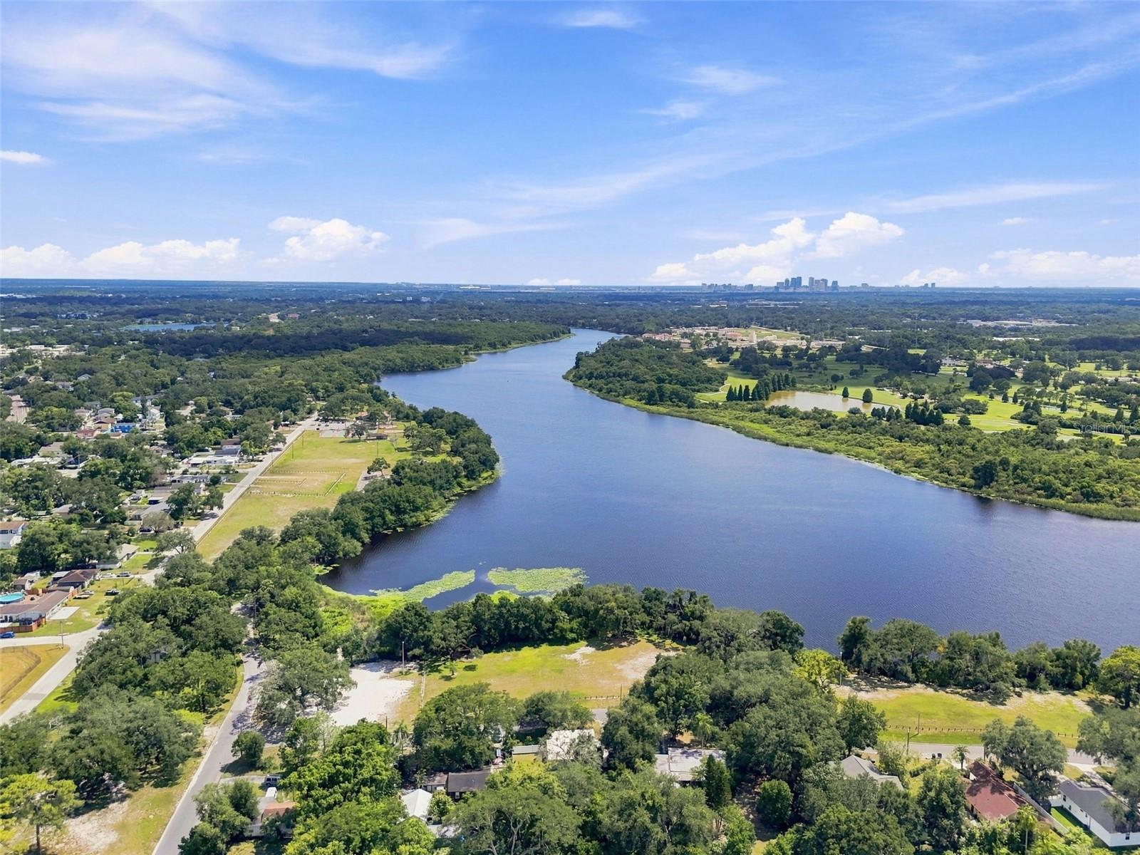 3426 RIVERVIEW DR — photo 45