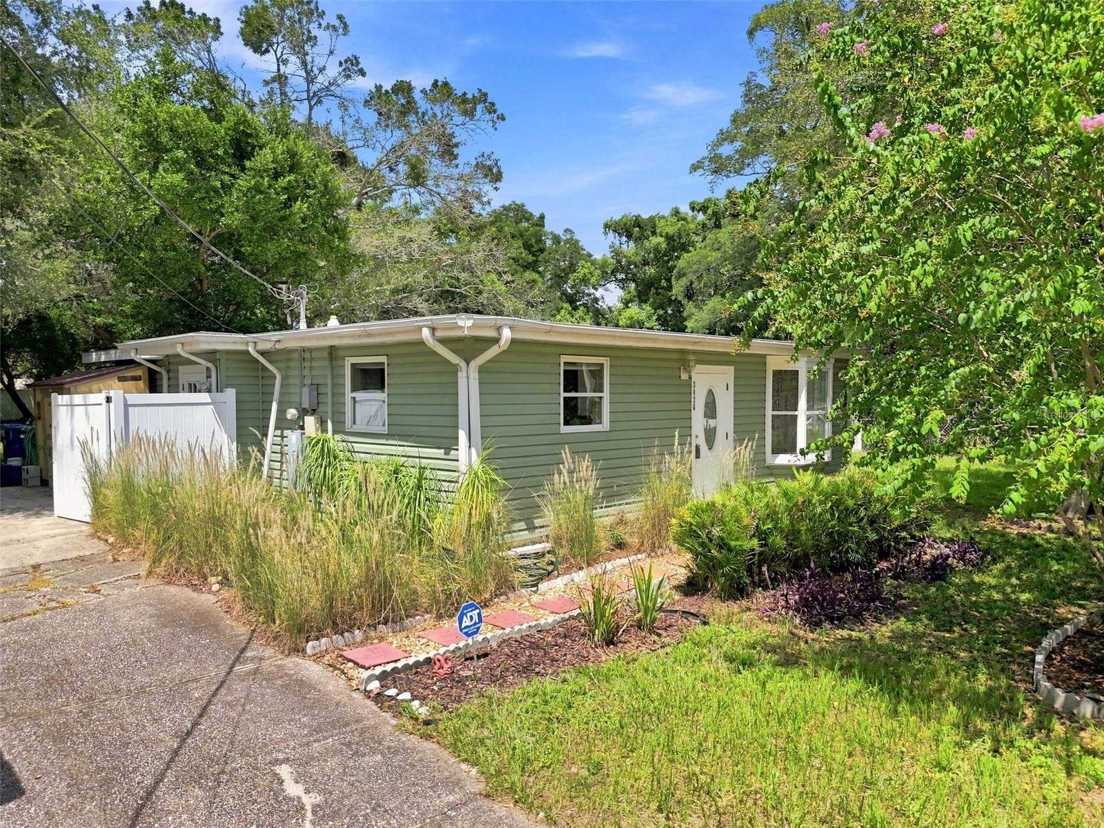 3426 RIVERVIEW DR — photo 6