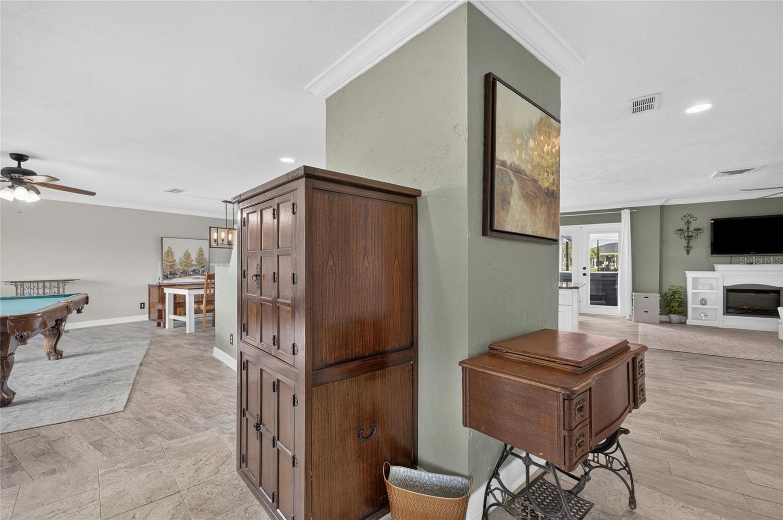 6314 WISTERIA LN — photo 9