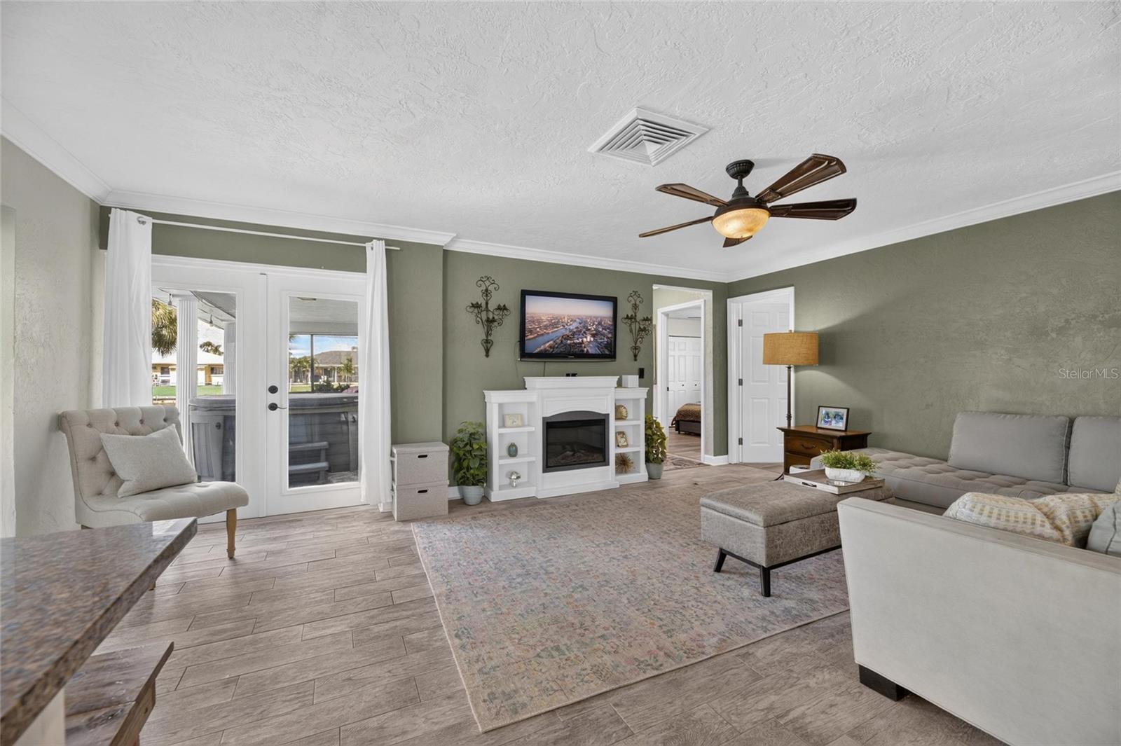 6314 WISTERIA LN — photo 23