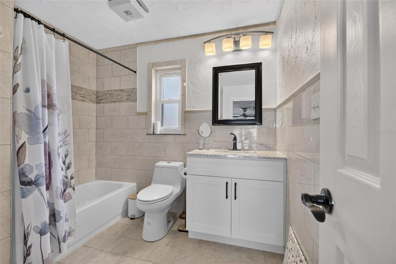 6314 WISTERIA LN — photo 32
