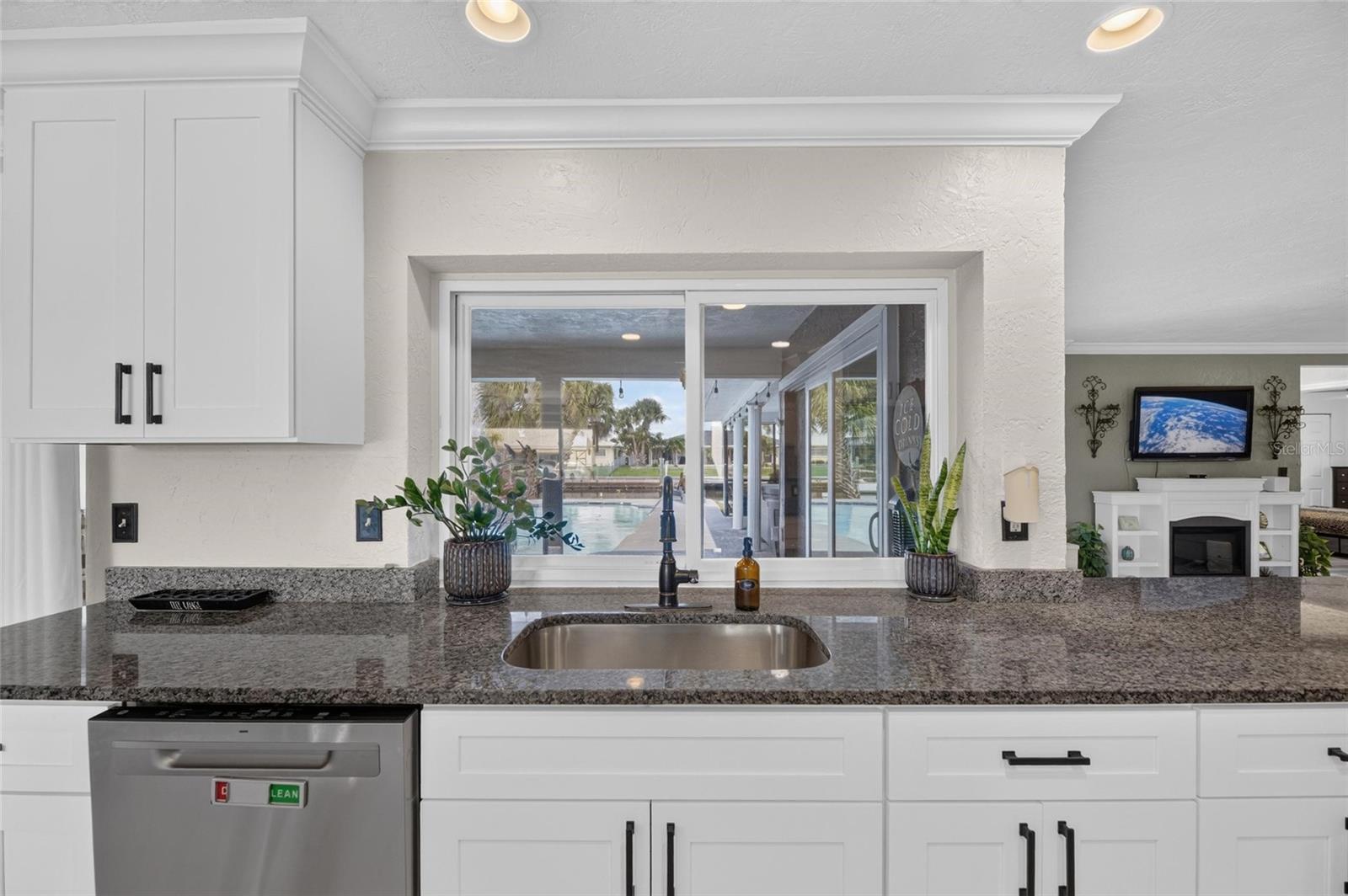 6314 WISTERIA LN — photo 18