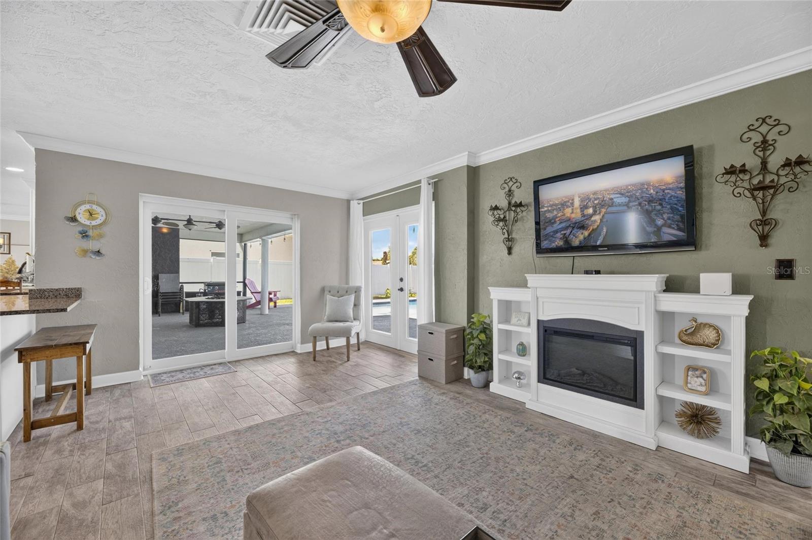 6314 WISTERIA LN — photo 25