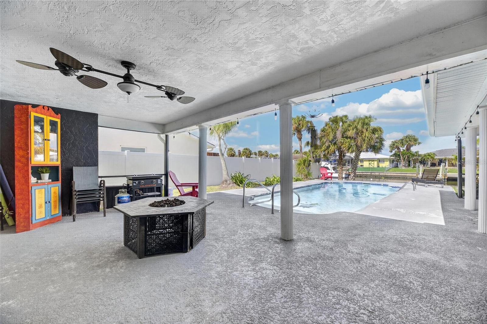 6314 WISTERIA LN — photo 42
