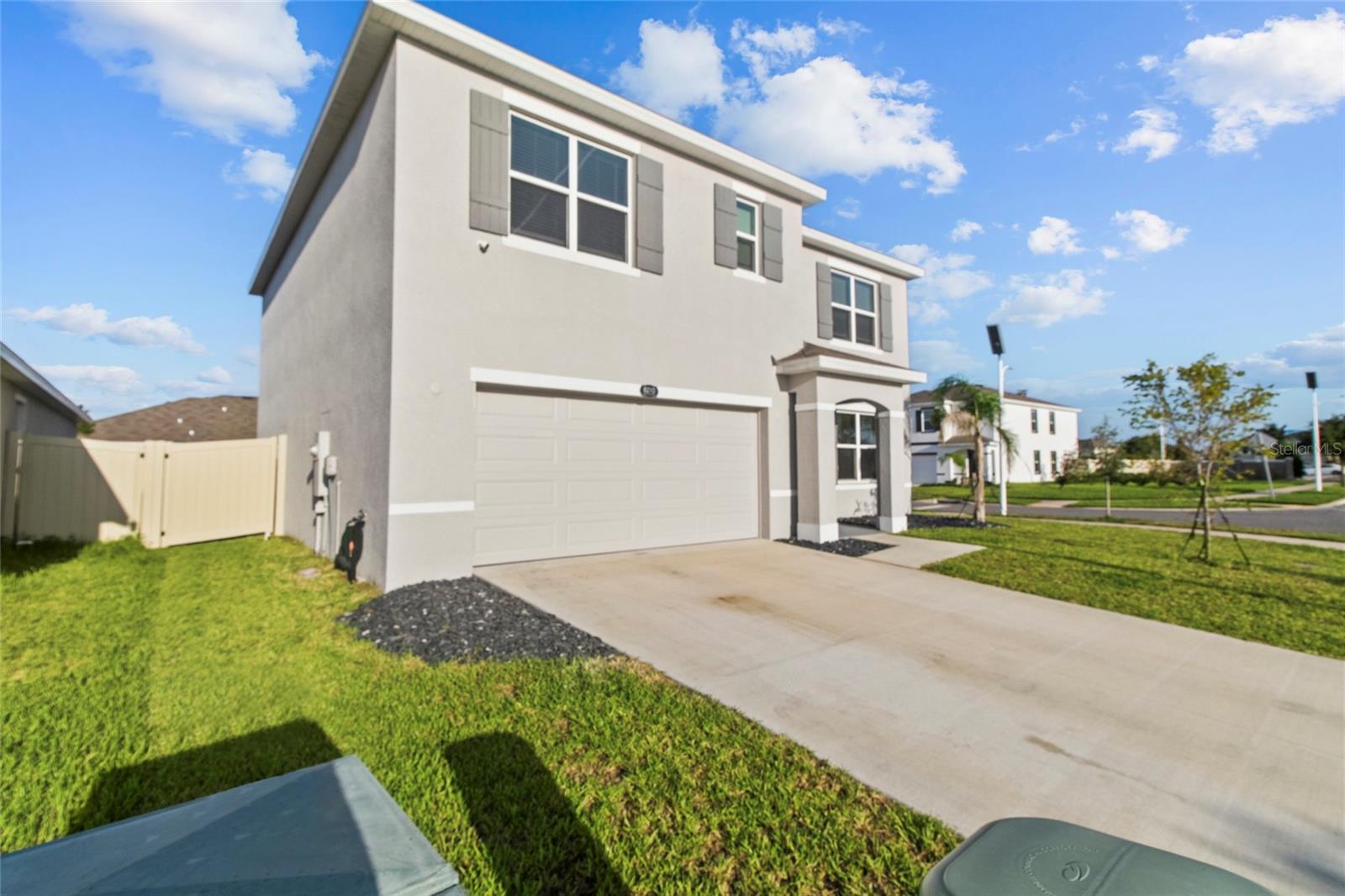 8210 DOLPHIN BLUFF BLVD — photo 3