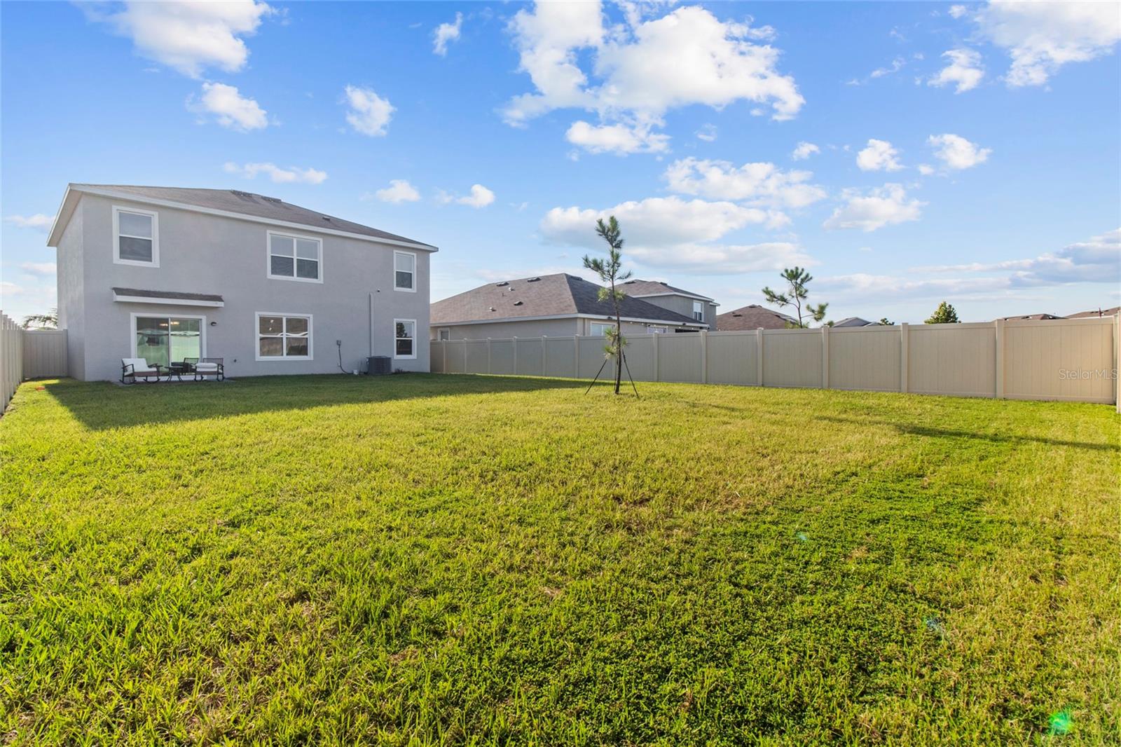 8210 DOLPHIN BLUFF BLVD — photo 35