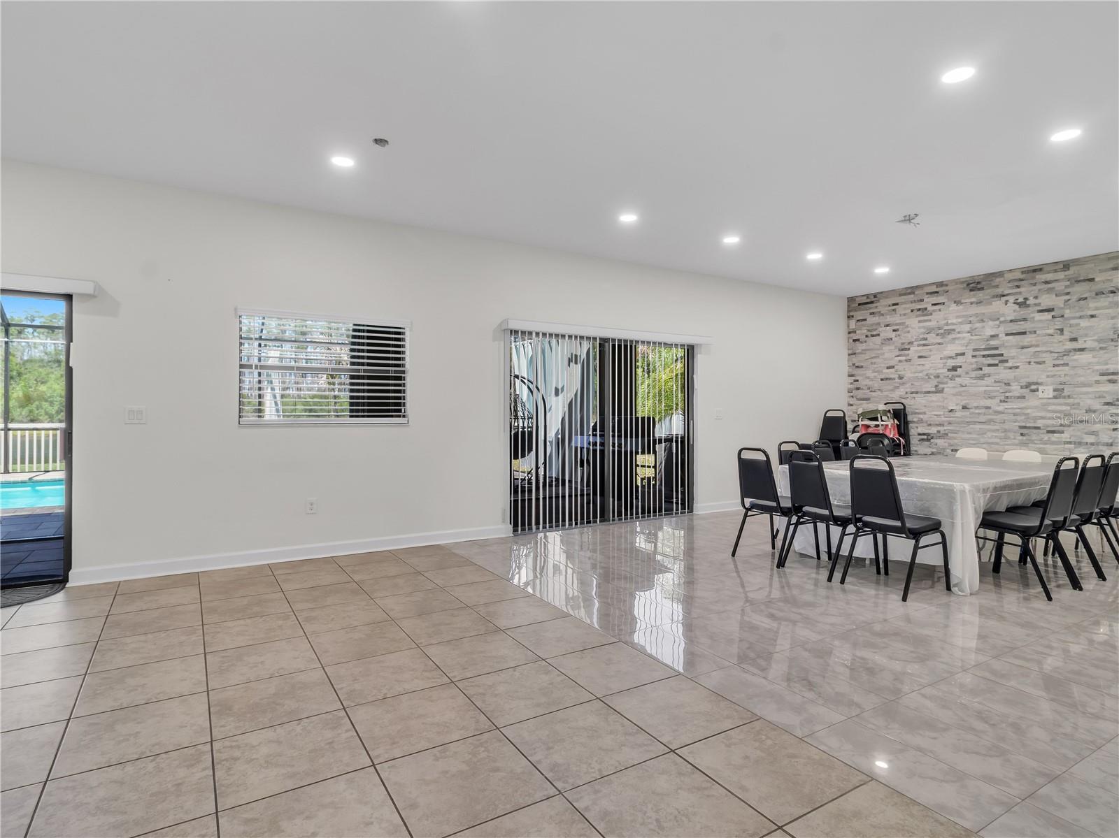 5063 IVORY STONE DR — photo 18
