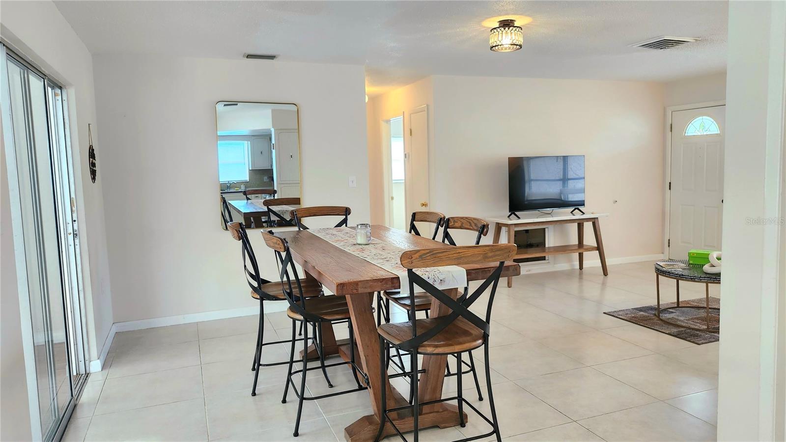9709 LAKESIDE LN — photo 18