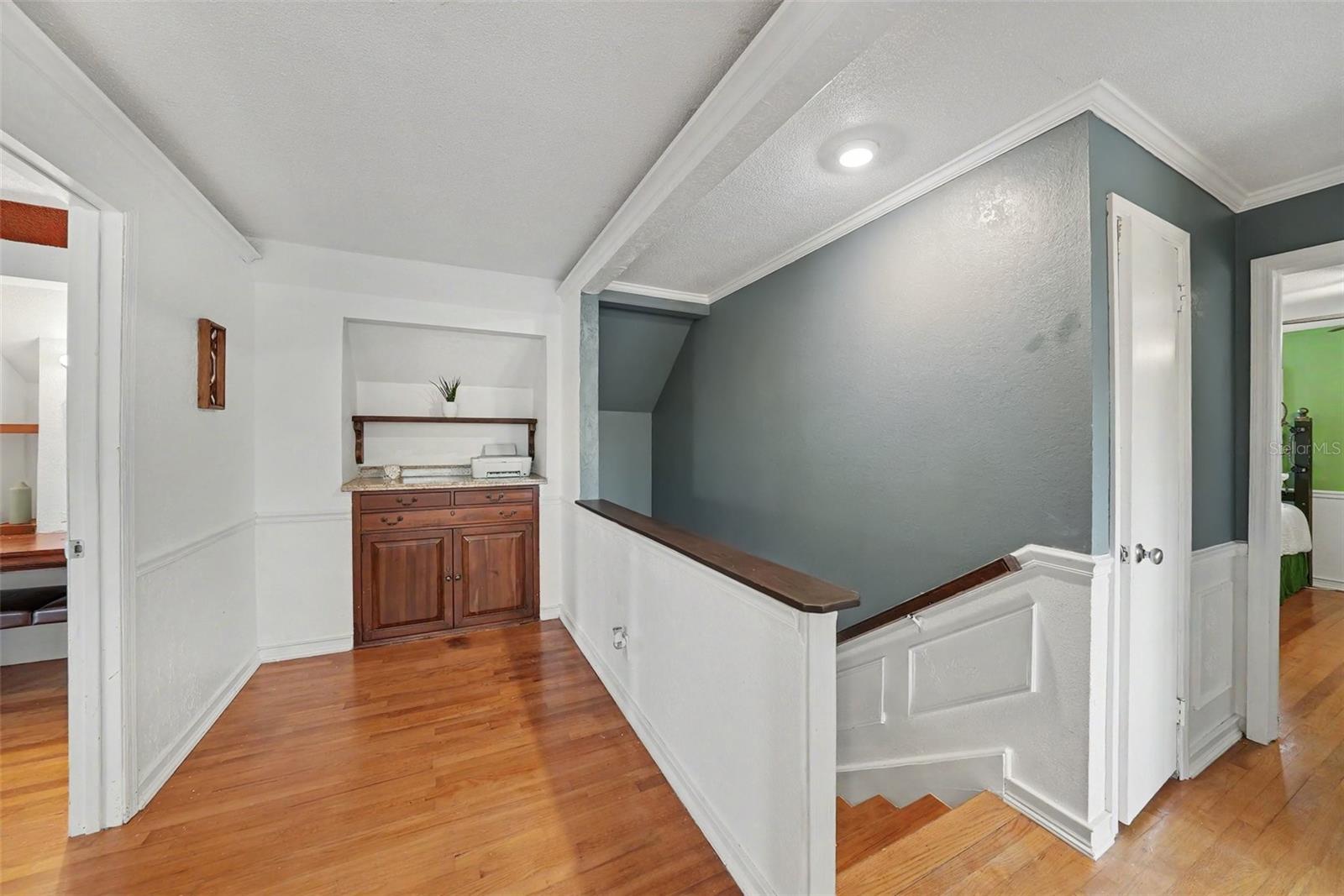 404 CLARISSA DR — photo 19
