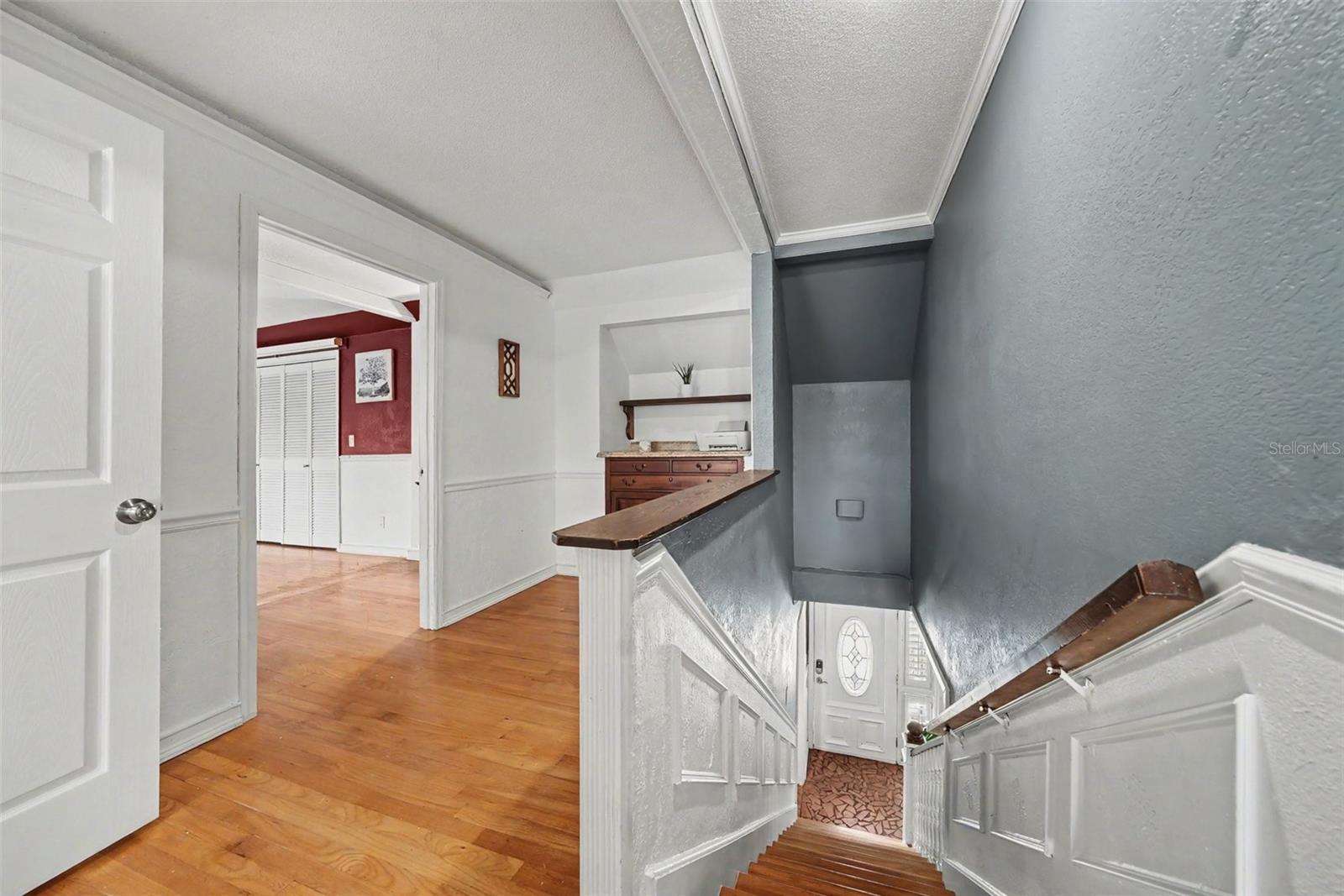404 CLARISSA DR — photo 20
