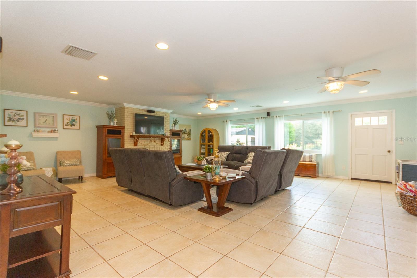 12231 KELLY LN — photo 10