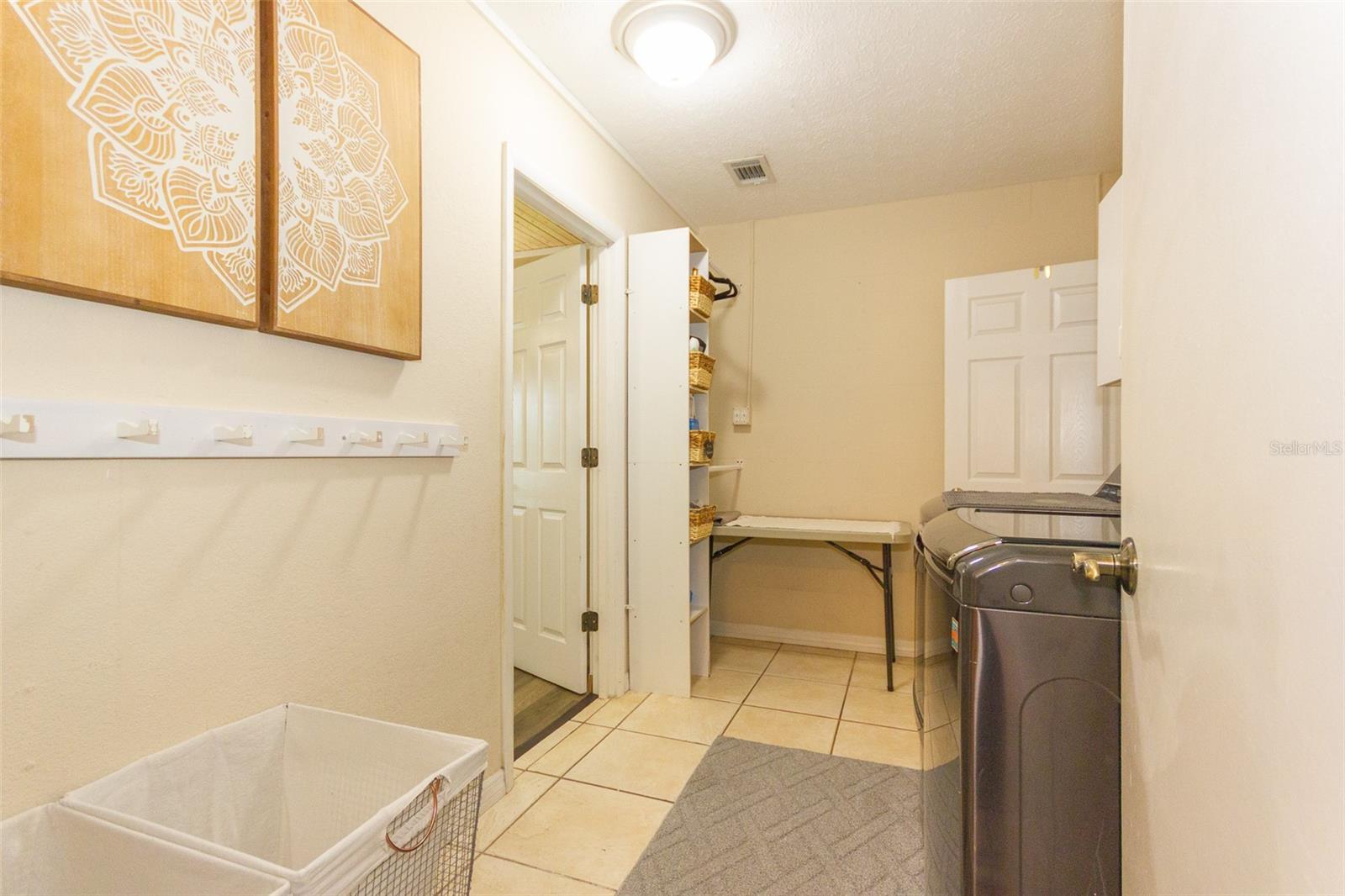 12231 KELLY LN — photo 13