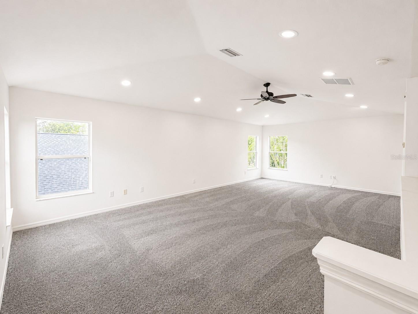 15430 LAKE BELLA VISTA DR — photo 10