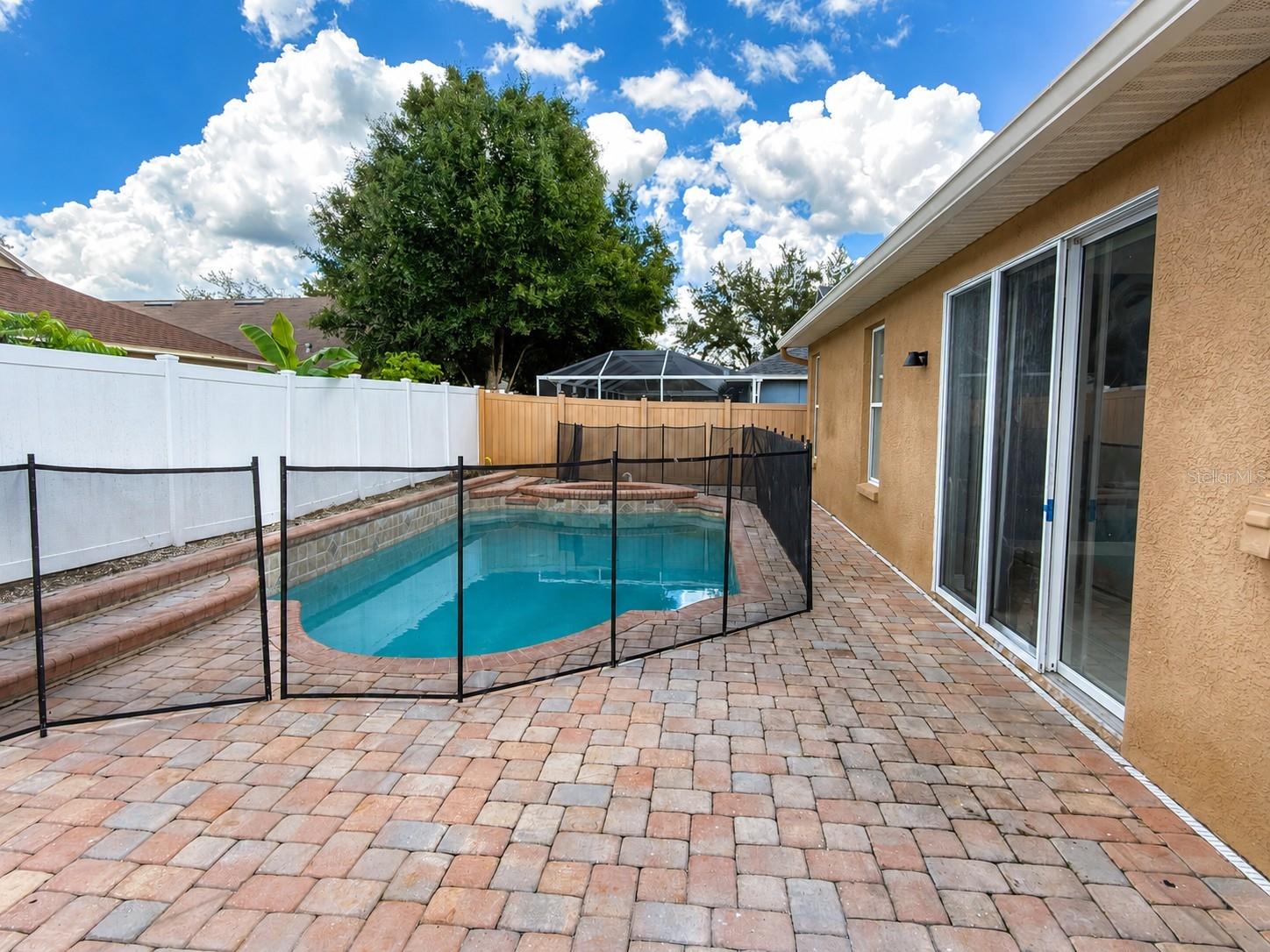 15430 LAKE BELLA VISTA DR — photo 23