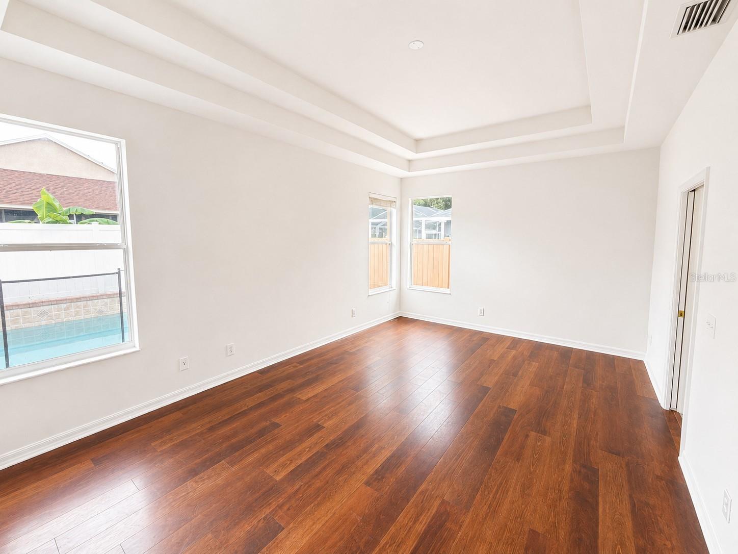 15430 LAKE BELLA VISTA DR — photo 12