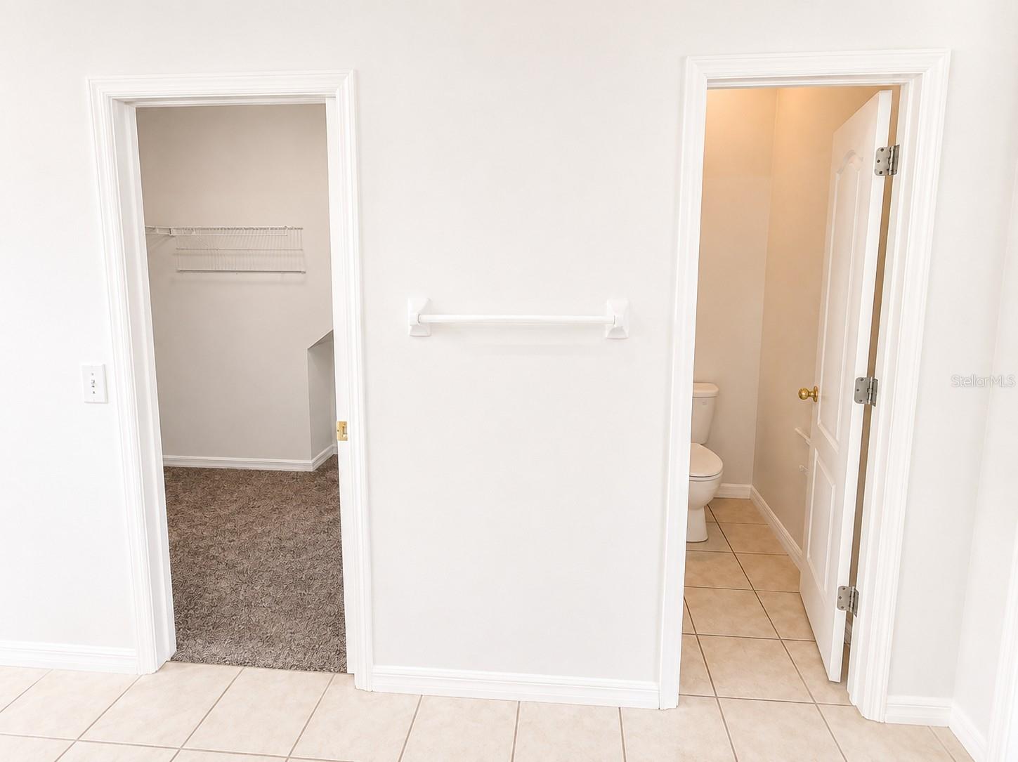 15430 LAKE BELLA VISTA DR — photo 18
