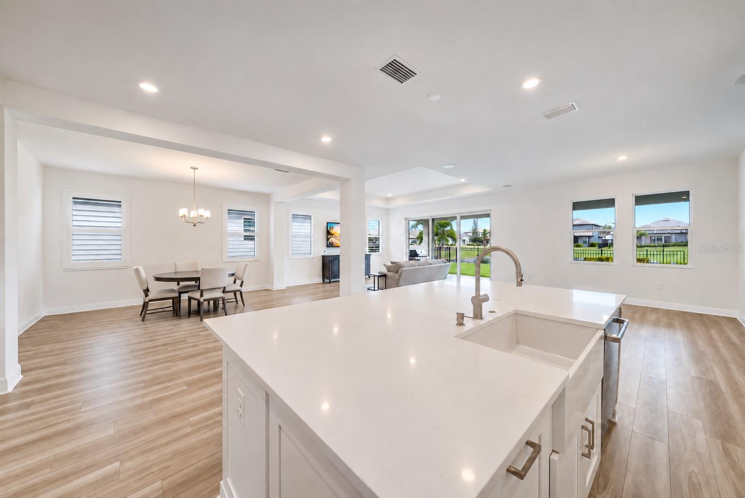 4811 HONEY DEW LN — photo 18
