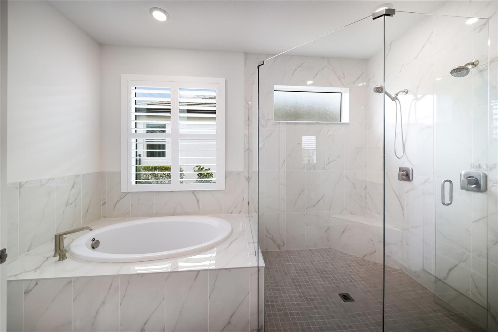 4811 HONEY DEW LN — photo 27