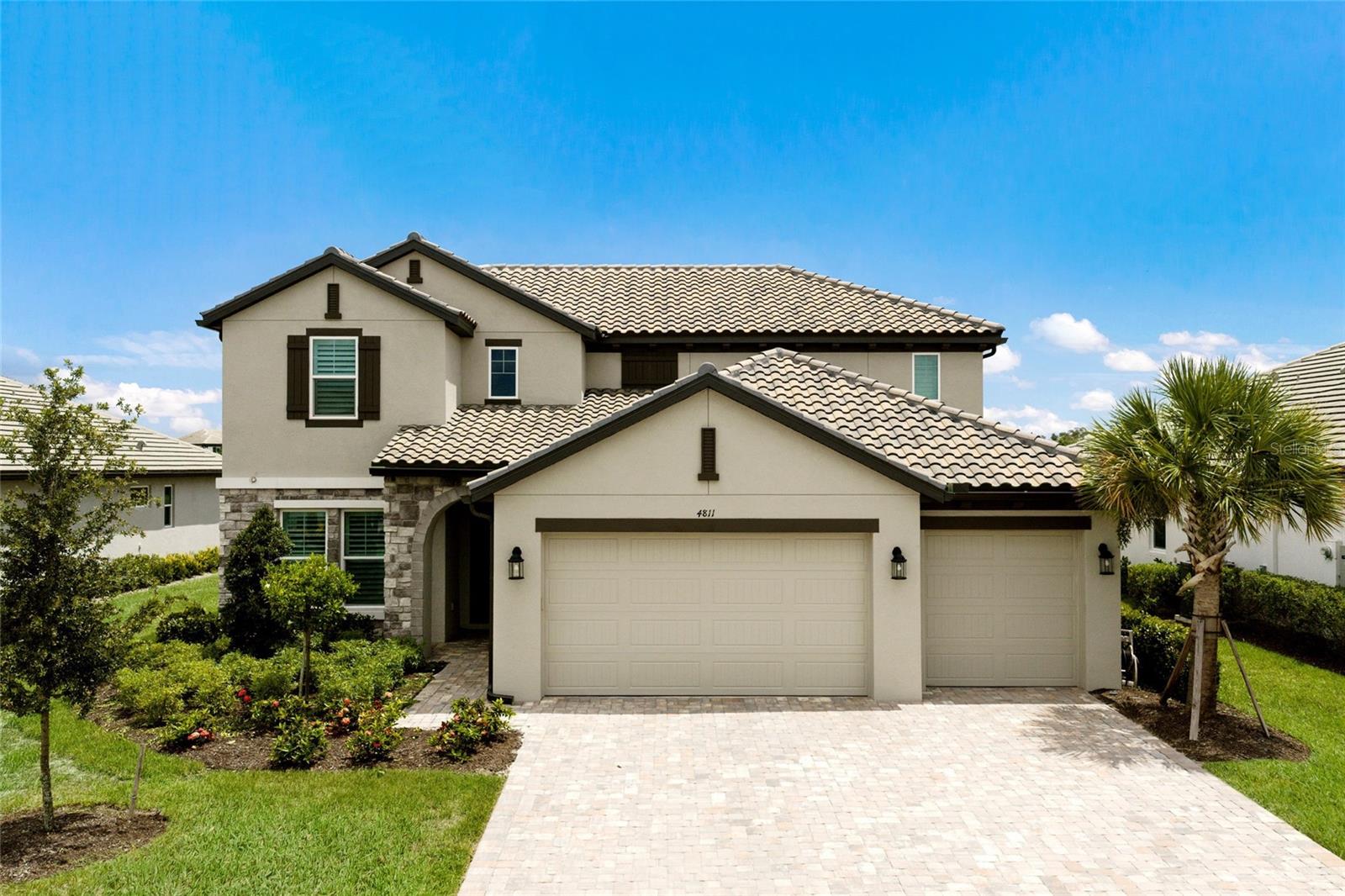 4811 HONEY DEW LN — photo 2