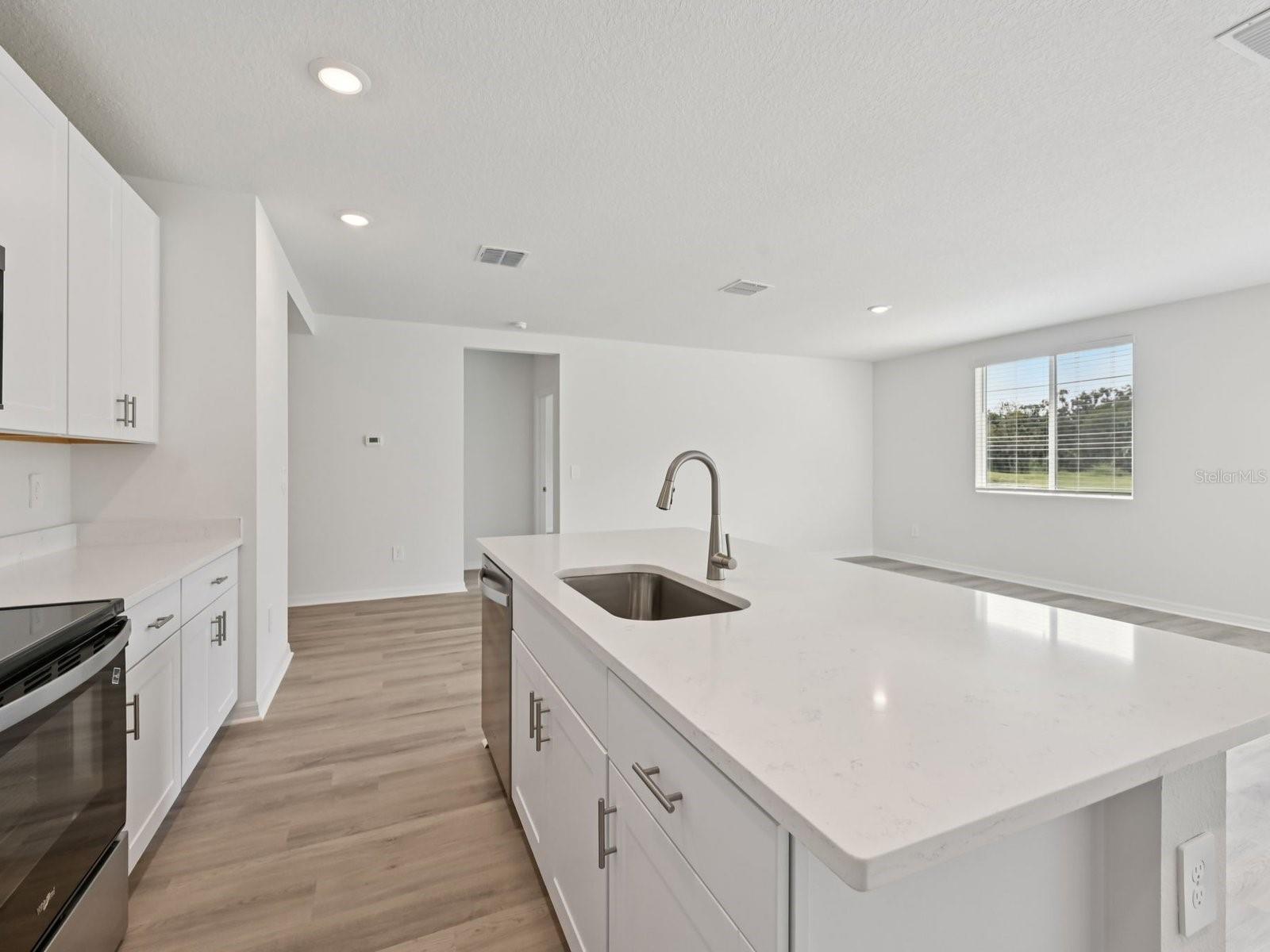 1688 COOLRIDGE PL — photo 12