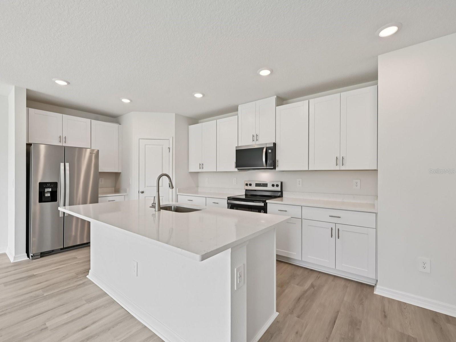 1688 COOLRIDGE PL — photo 10