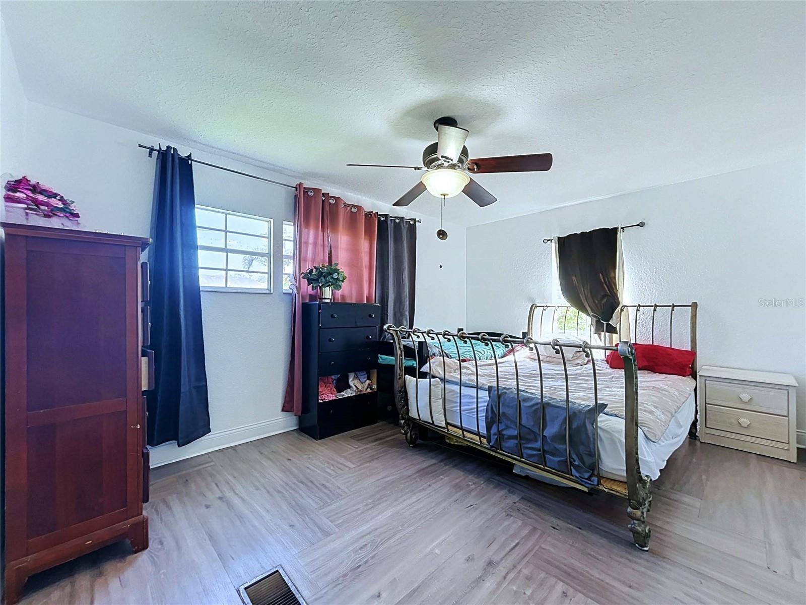 9507 SIX MILE CREEK RD — photo 28