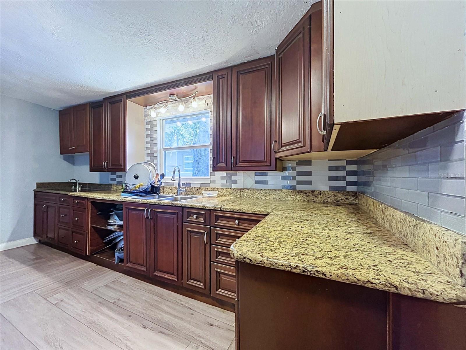 9507 SIX MILE CREEK RD — photo 23