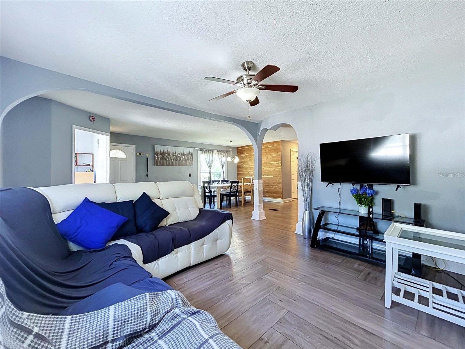 9507 SIX MILE CREEK RD — photo 16