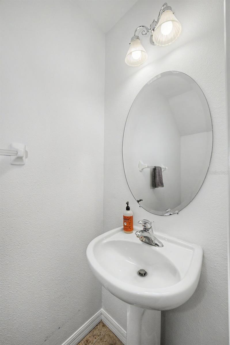 4909 ELIZABETH ANNE CIR — photo 14