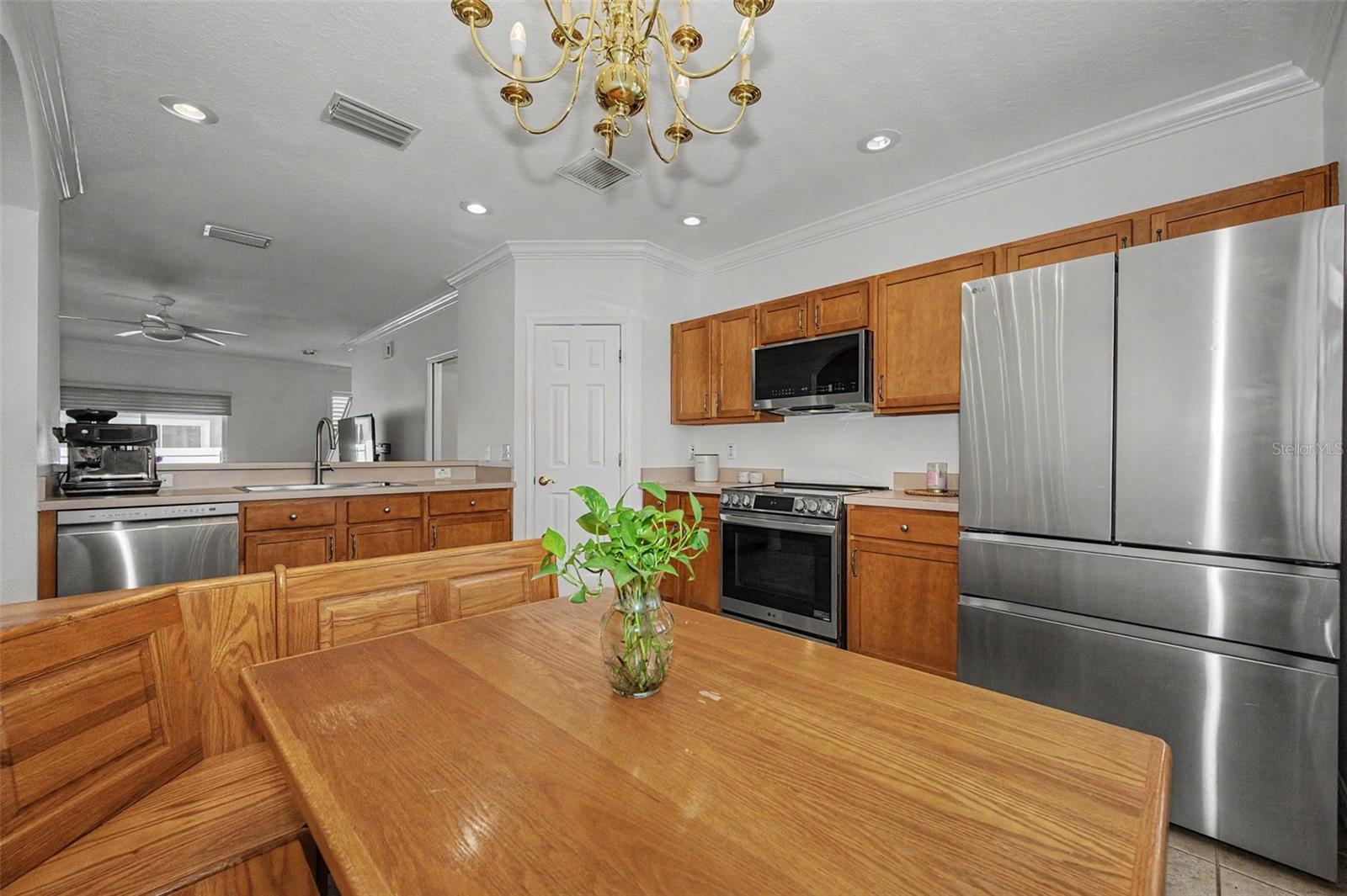 4909 ELIZABETH ANNE CIR — photo 6