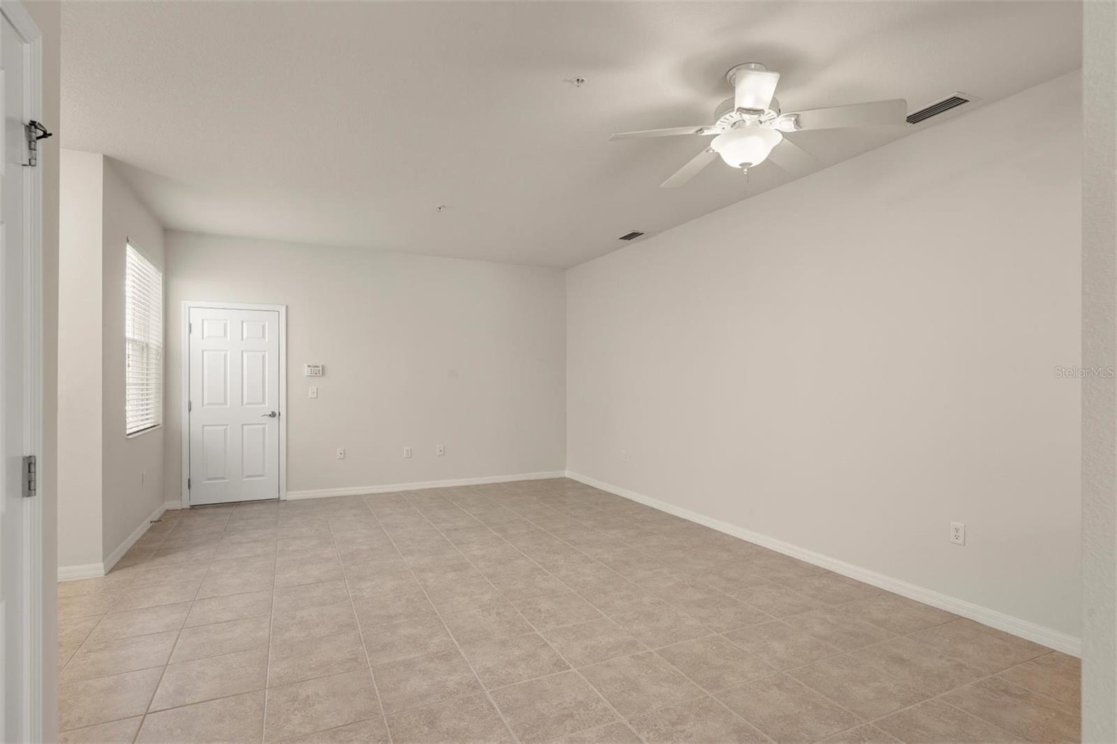 3717 PARKRIDGE CIR #6-102 — photo 6