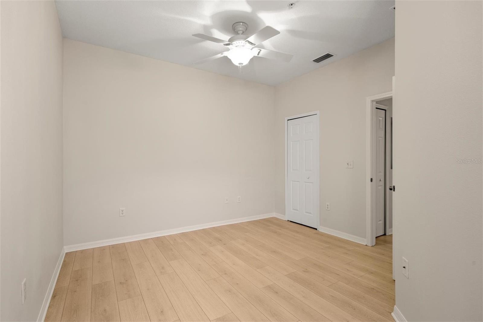 3717 PARKRIDGE CIR #6-102 — photo 29