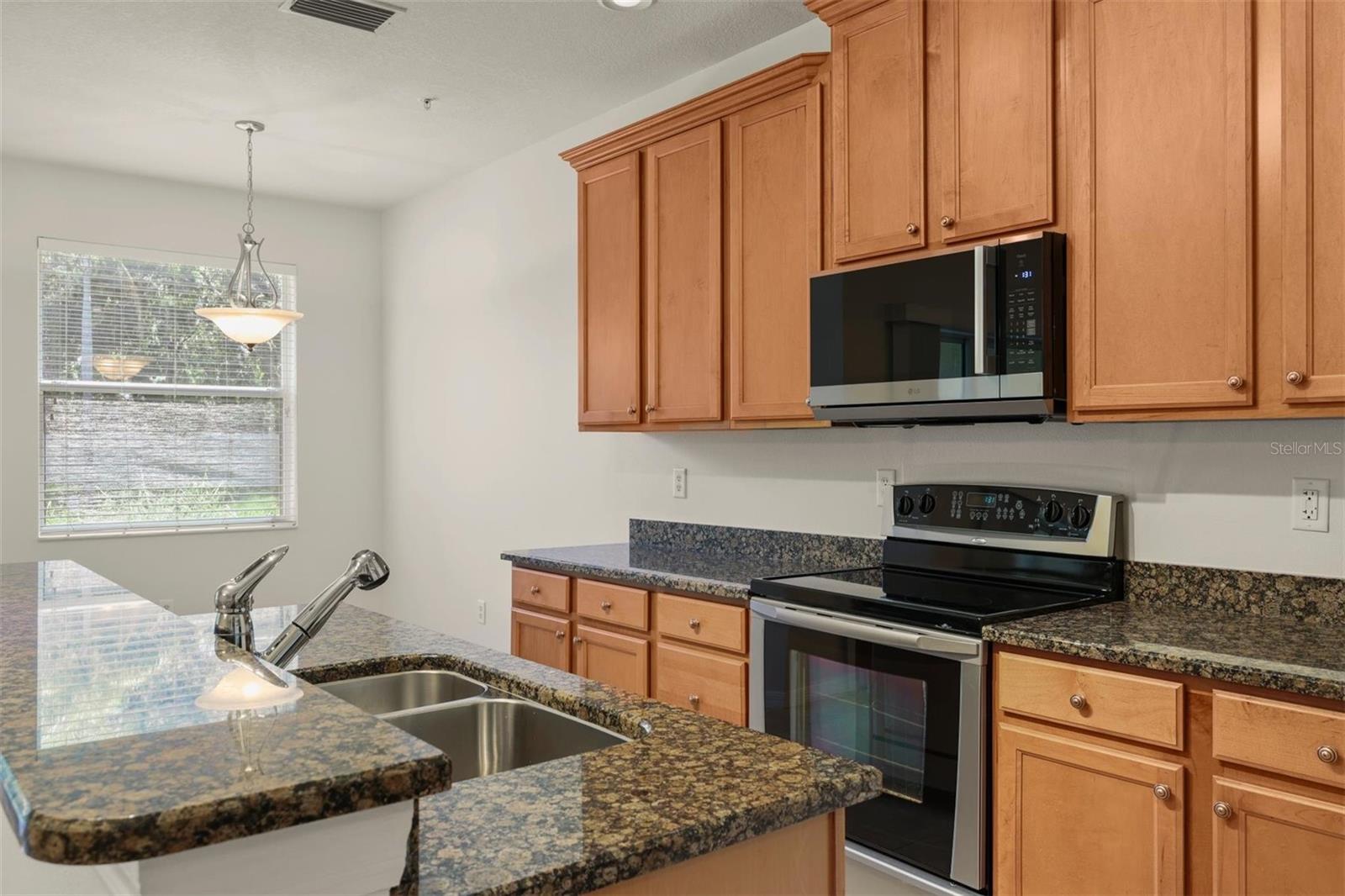 3717 PARKRIDGE CIR #6-102 — photo 16