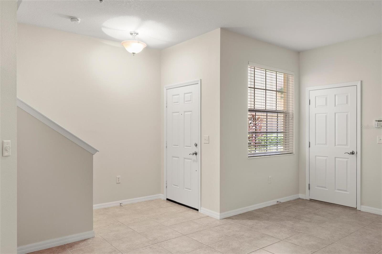 3717 PARKRIDGE CIR #6-102 — photo 4