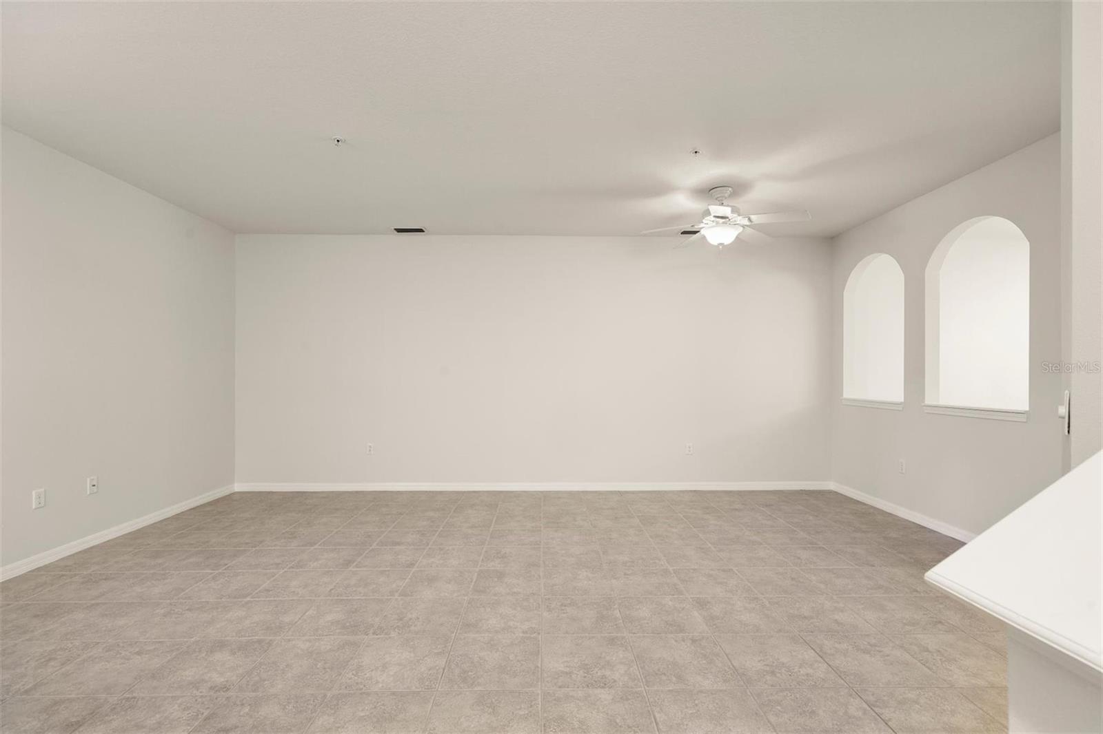 3717 PARKRIDGE CIR #6-102 — photo 9