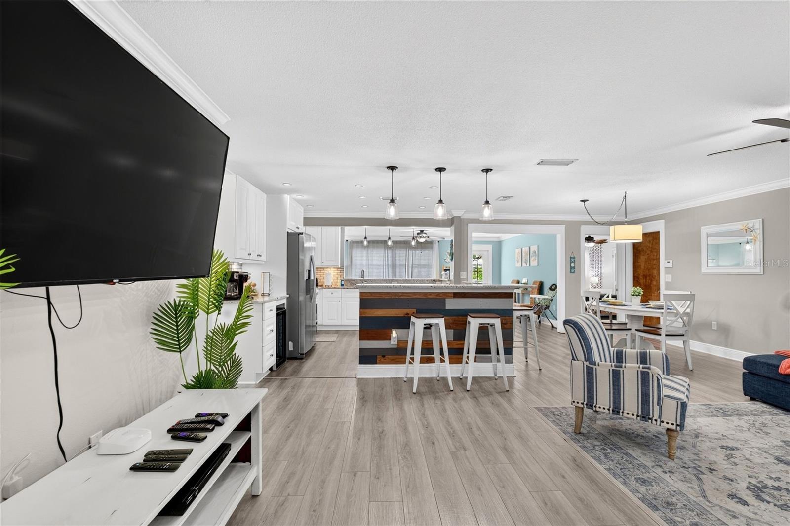 3409 18TH AVENUE DR W — photo 12