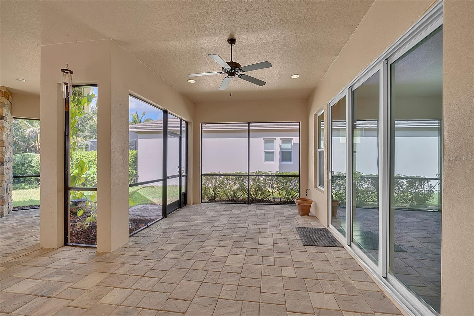 10310 EASTWOOD DR — photo 40