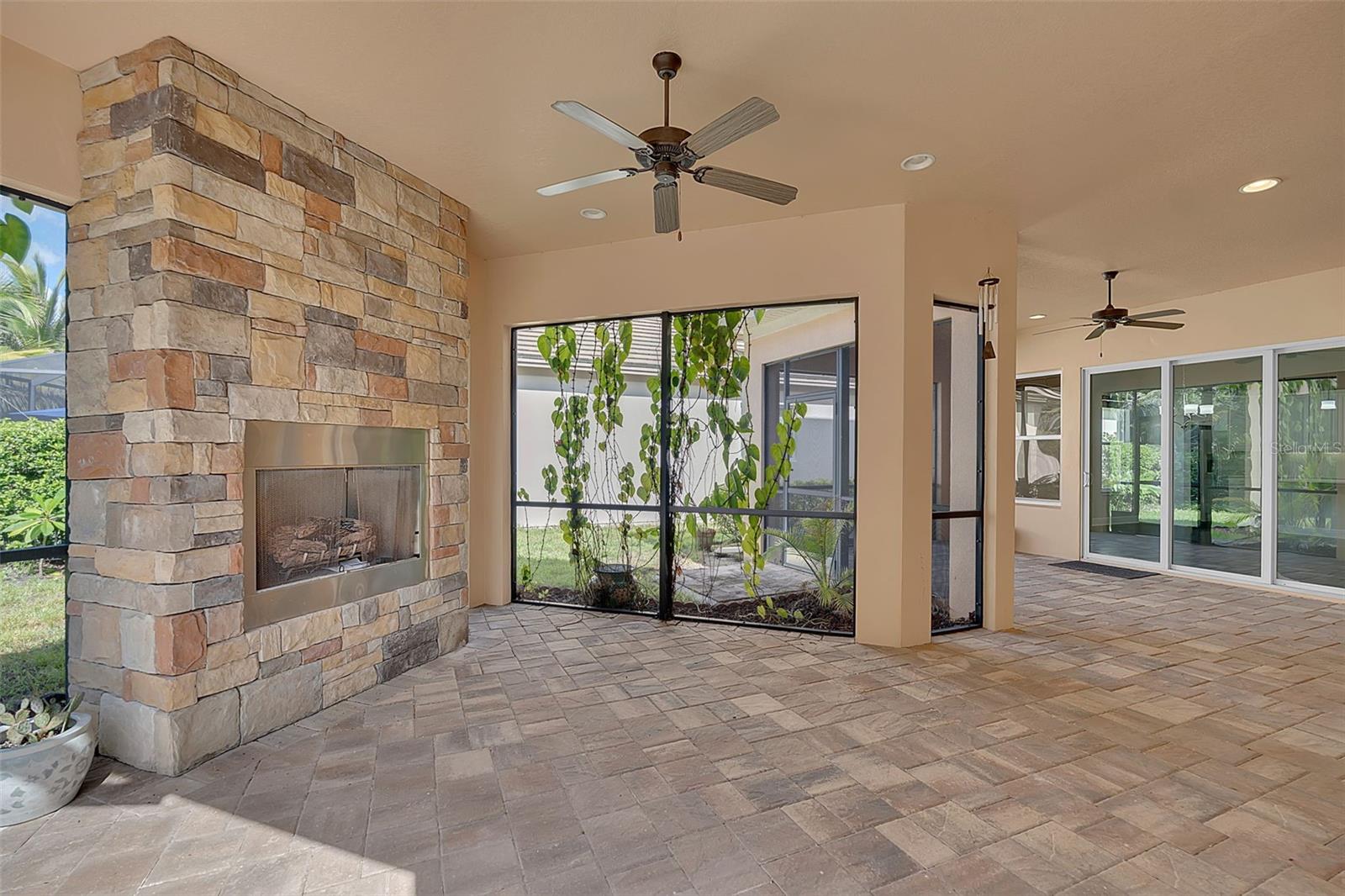 10310 EASTWOOD DR — photo 42