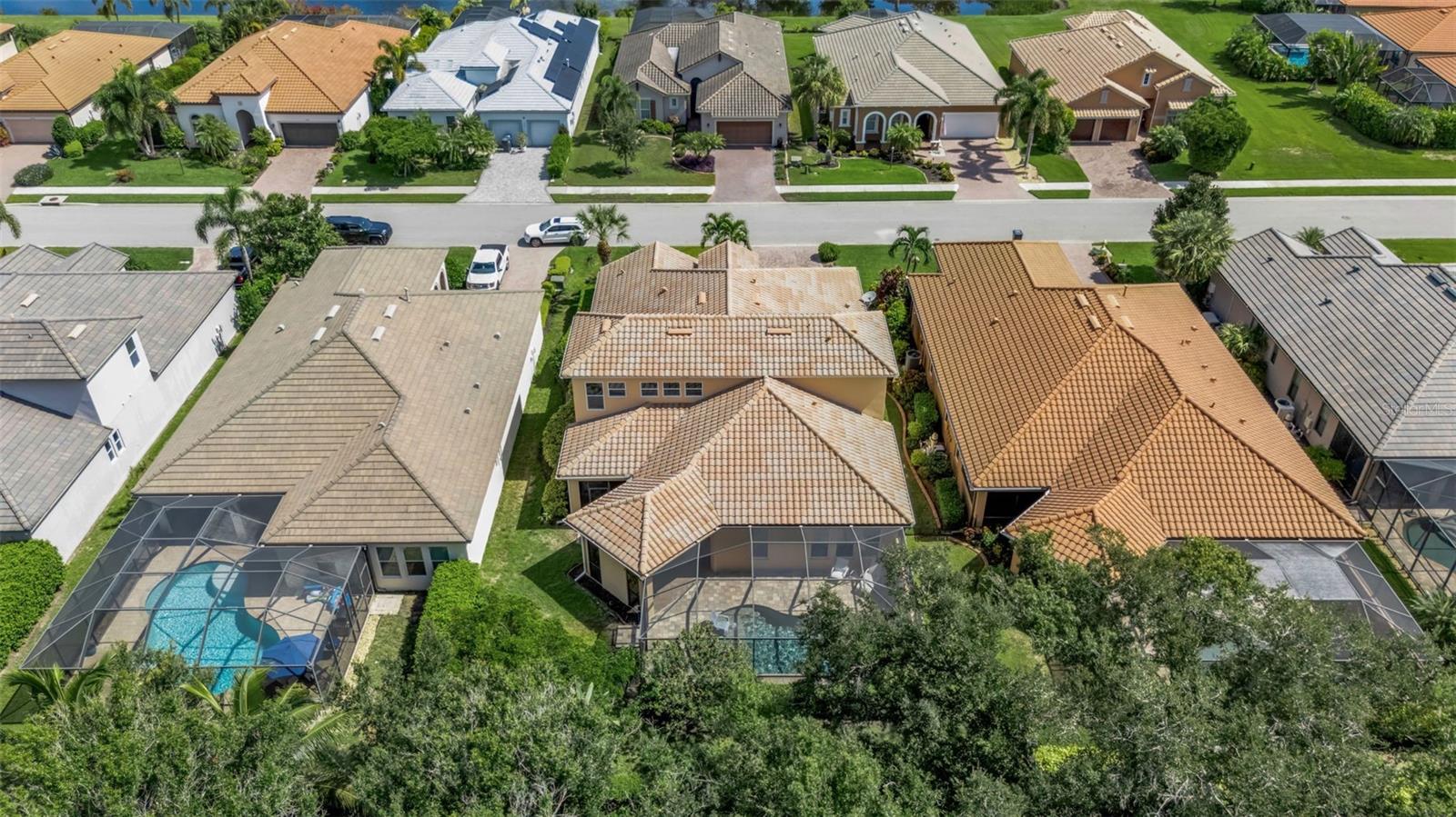 10310 EASTWOOD DR — photo 50