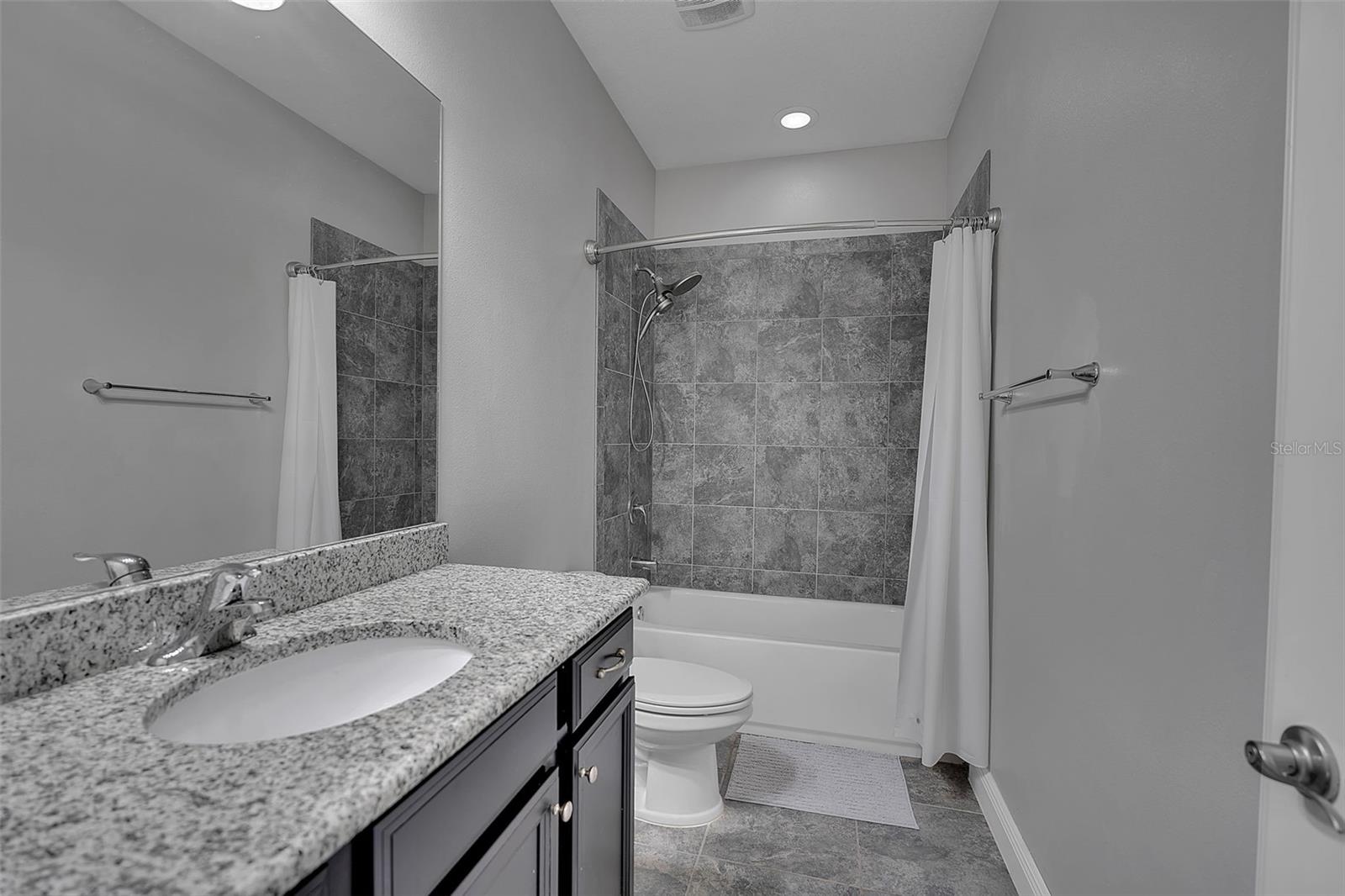 10310 EASTWOOD DR — photo 34