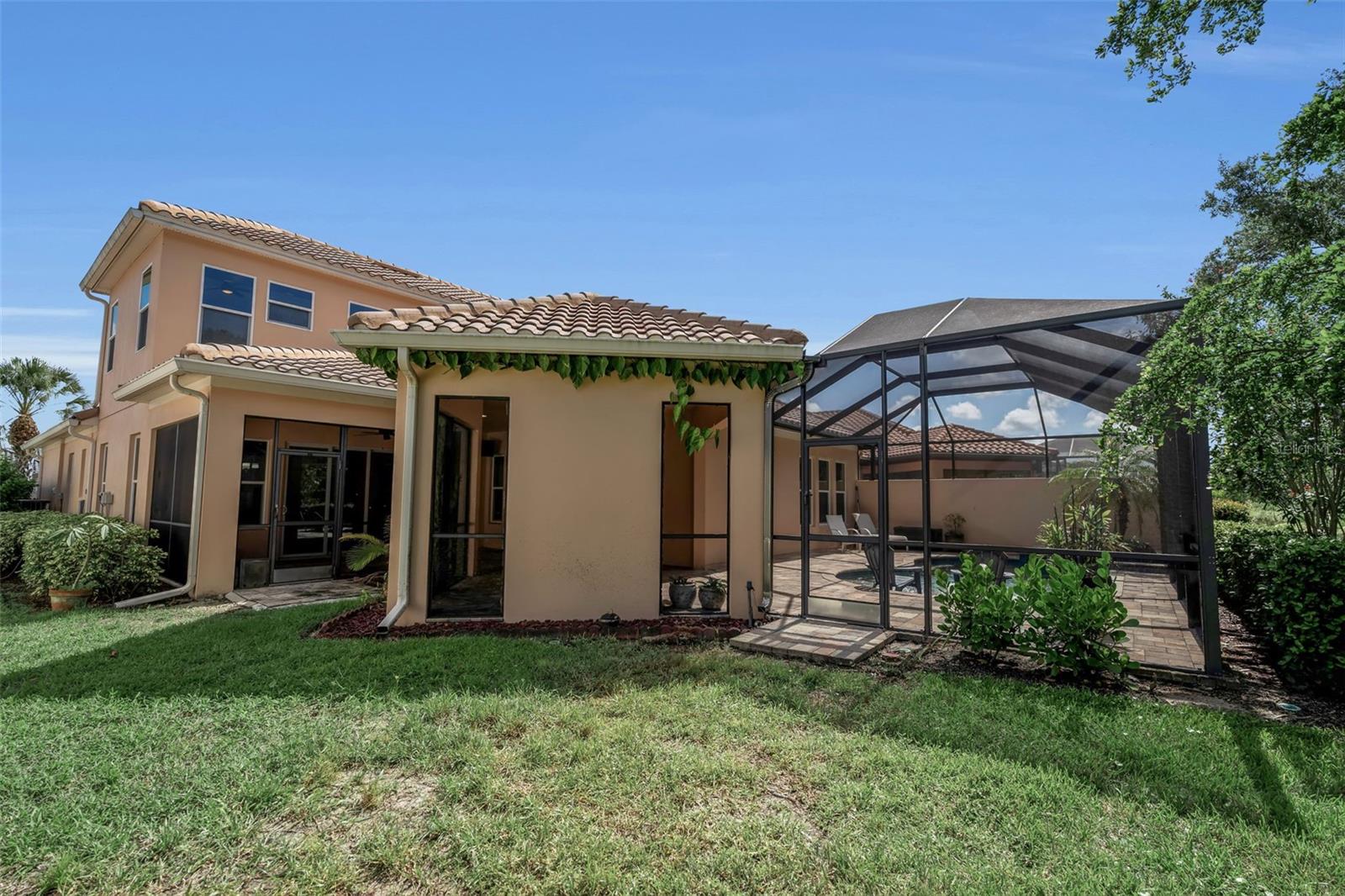 10310 EASTWOOD DR — photo 47